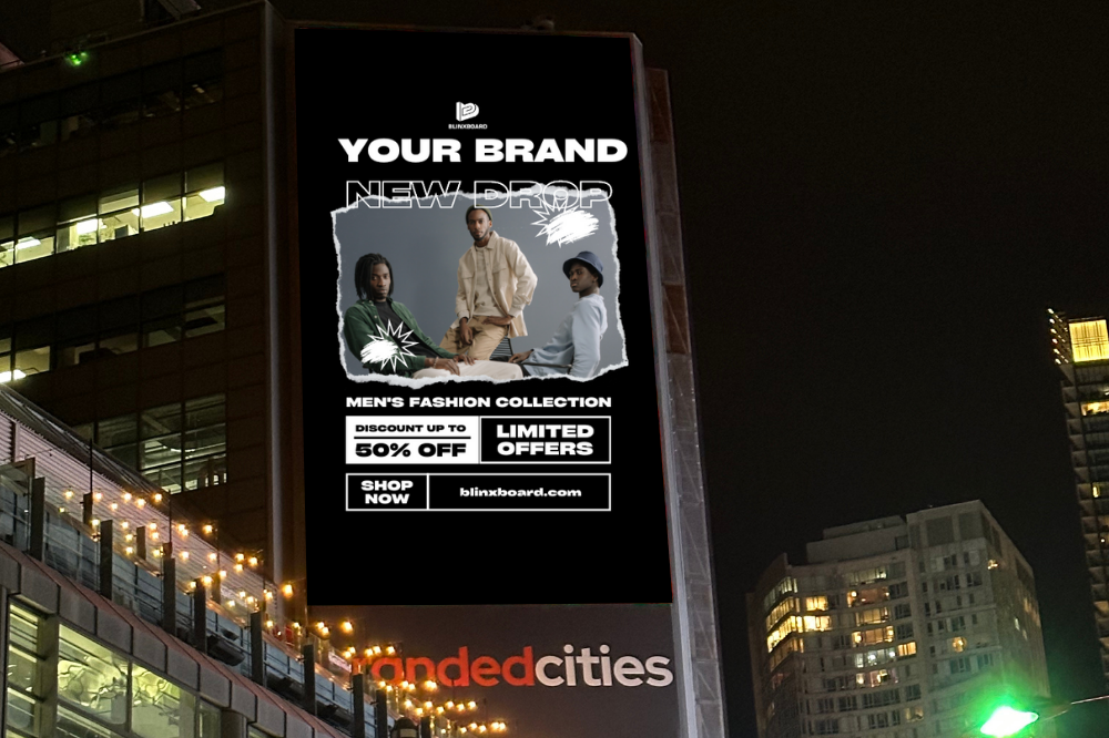 BlinxBoard digital billboard at 304 Yonge Street, Toronto